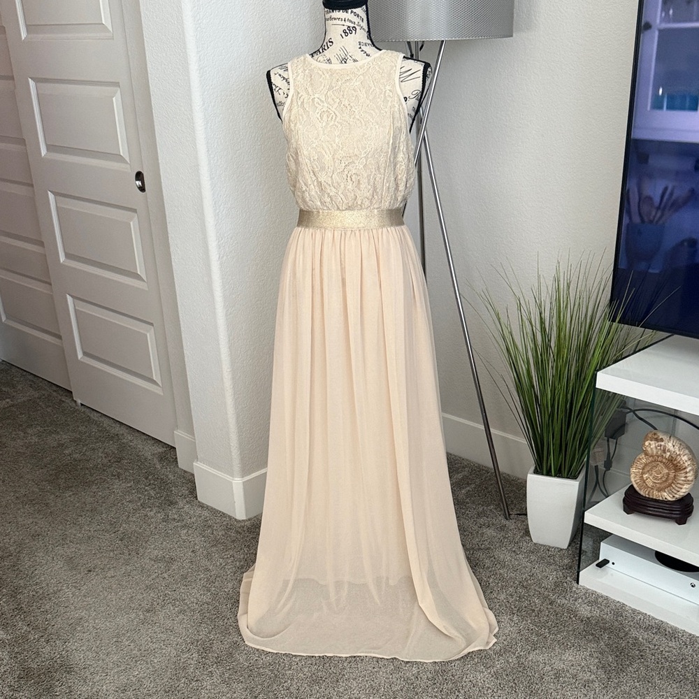 Meghan LA Cream Lace Maxi Dress